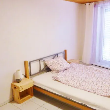 Ferienwohnung Kaschel 1 *